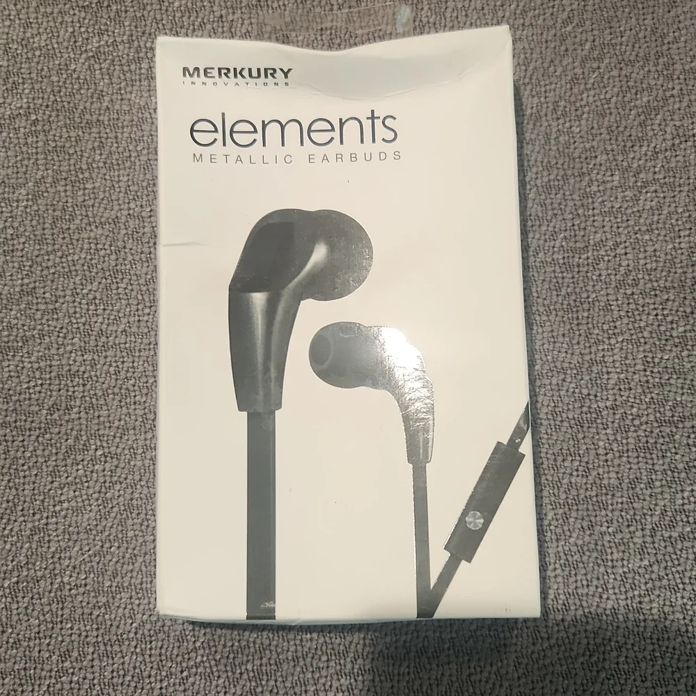 MERKURY INNOVATIONS ▪︎ Metallic Earbuds